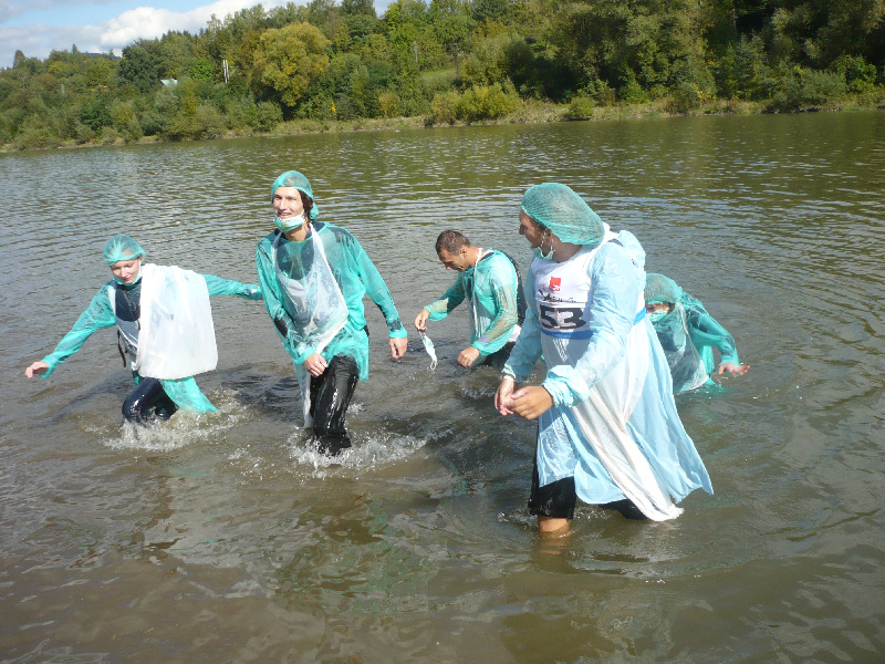 Preteky Raftov na Vhu 2013